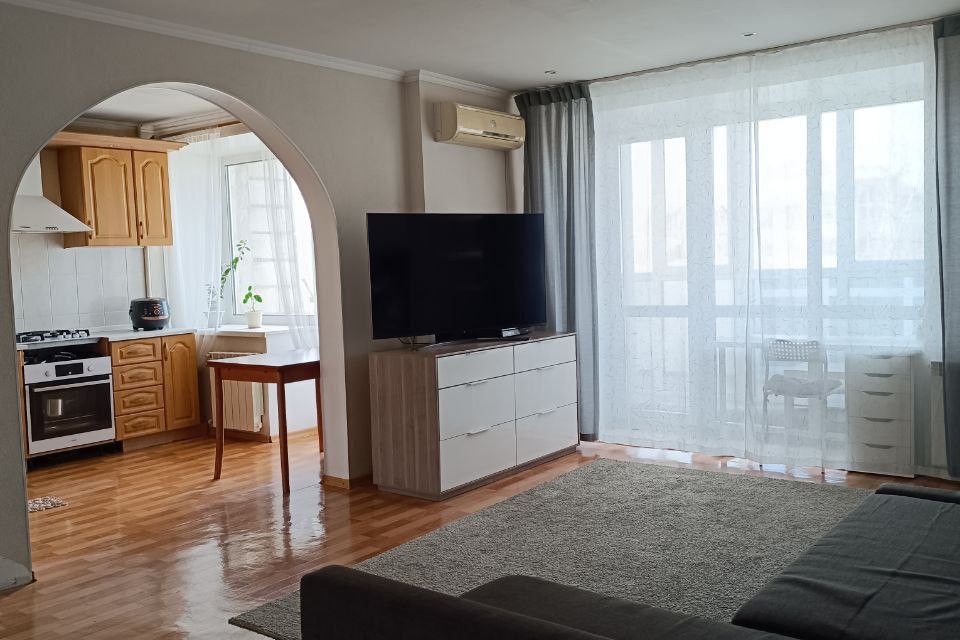 Продаётся 3-комнатная квартира, 60 м²