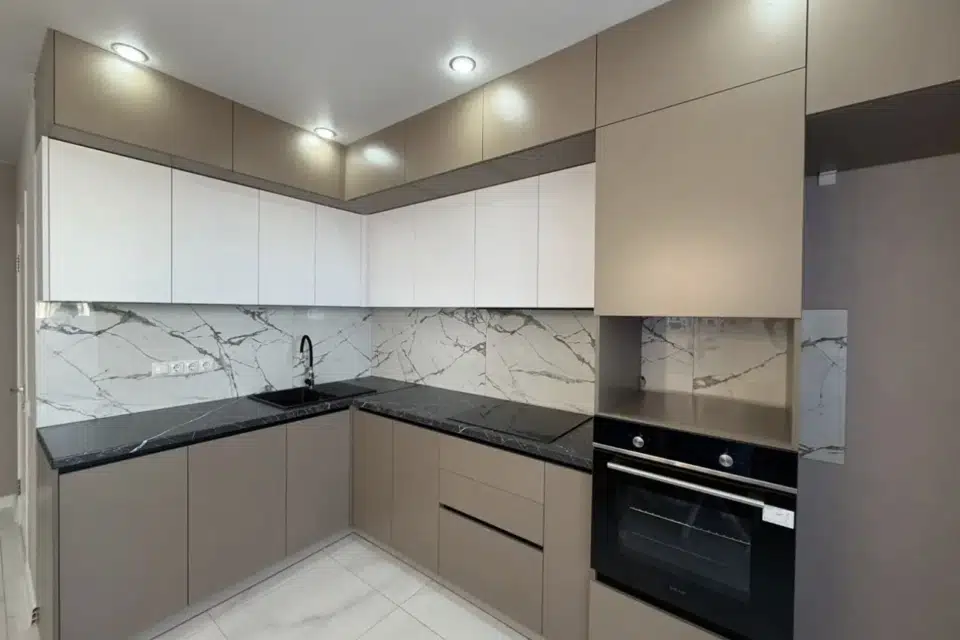 Продаётся 2-комнатная квартира, 57 м²