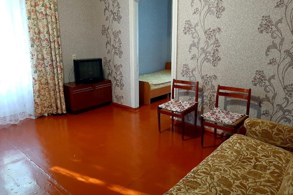 Сдаётся 2-комнатная квартира, 50 м²