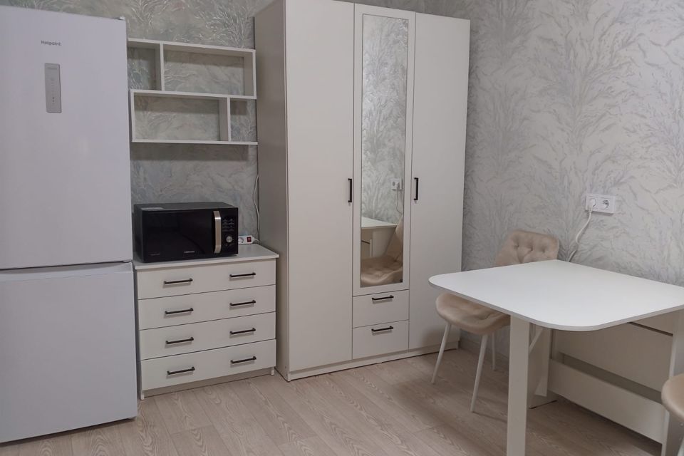 Продаётся комната в 3-комн. квартире, 14.3 м²