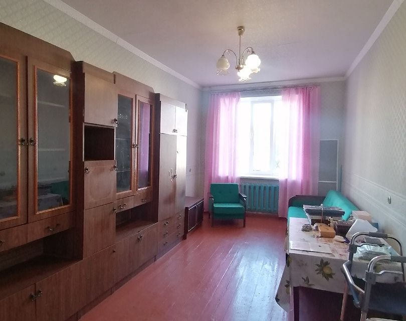Продаётся 2-комнатная квартира, 55.5 м²