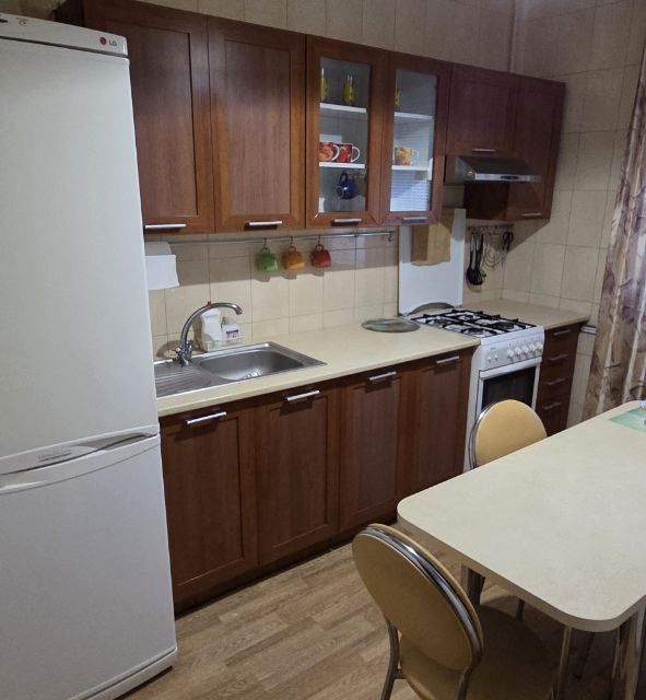 Продаётся 3-комнатная квартира, 70 м²