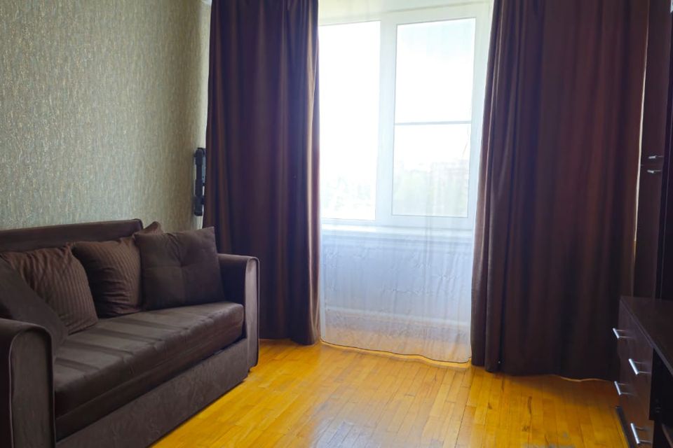 Продаётся 1-комнатная квартира, 32 м²