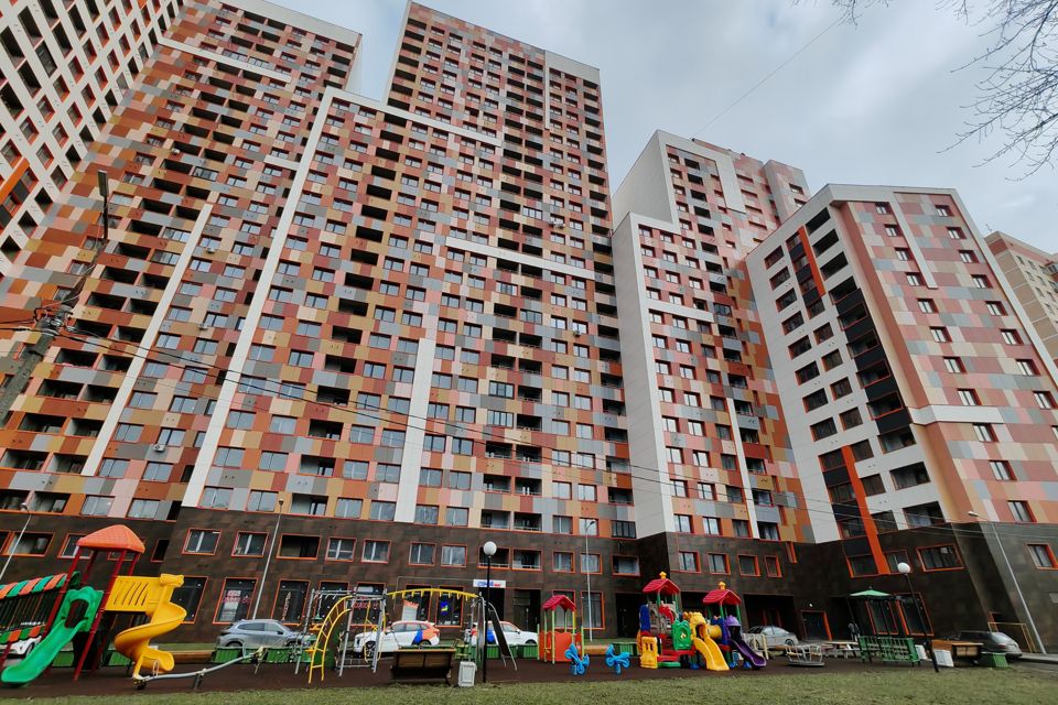 Продаётся 2-комнатная квартира, 56.6 м²