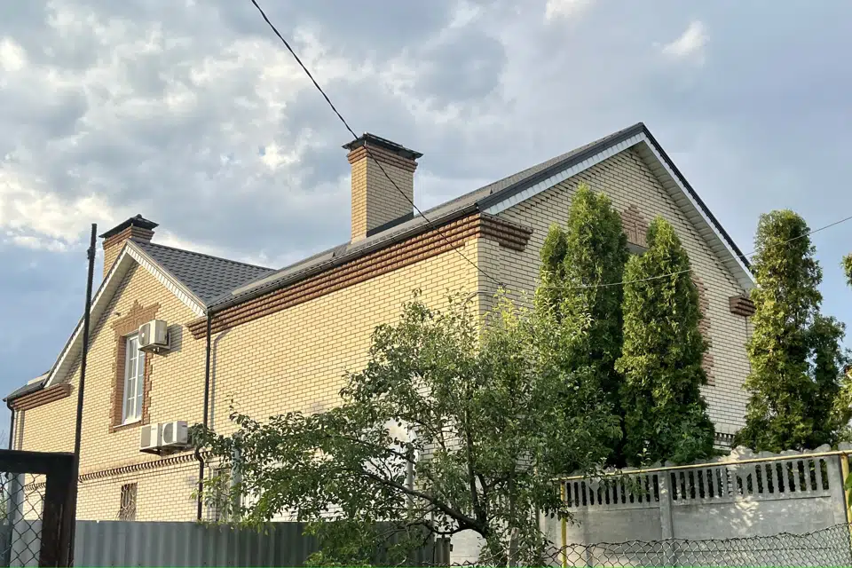 Продаётся 2-этажный дом, 271 м²