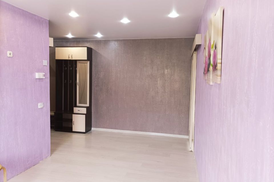 Продаётся 3-комнатная квартира, 52.1 м²
