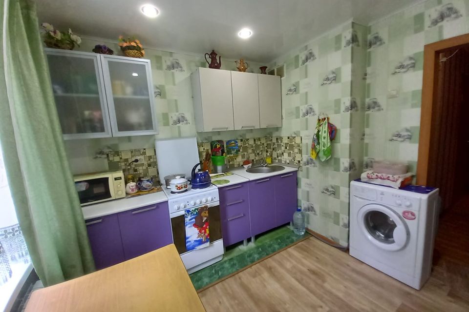 Продаётся 3-комнатная квартира, 64.7 м²
