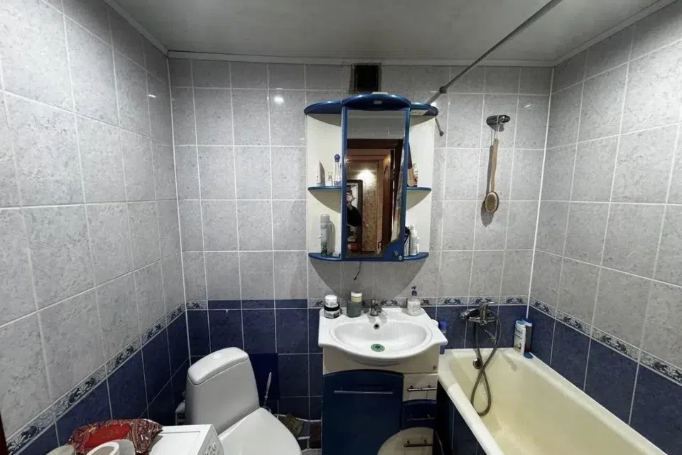 Продаётся 4-комнатная квартира, 75 м²