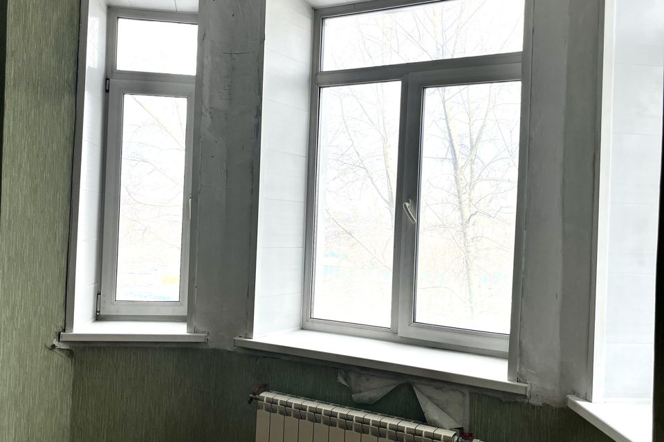Продаётся 4-комнатная квартира, 102.7 м²