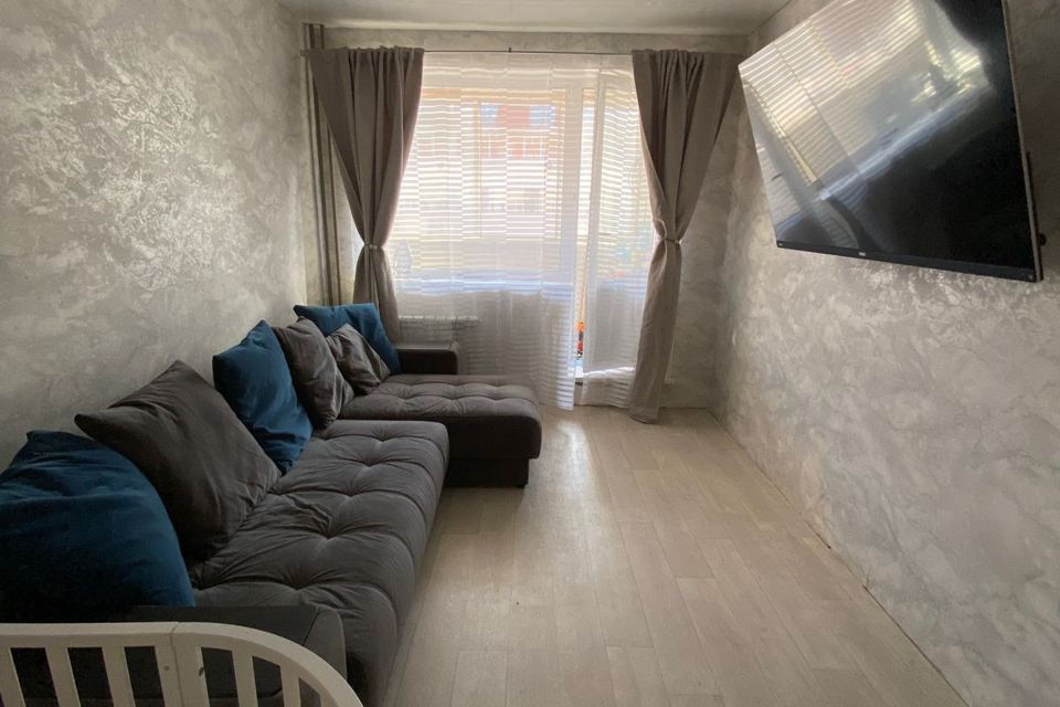 Продаётся 2-комнатная квартира, 57.2 м²