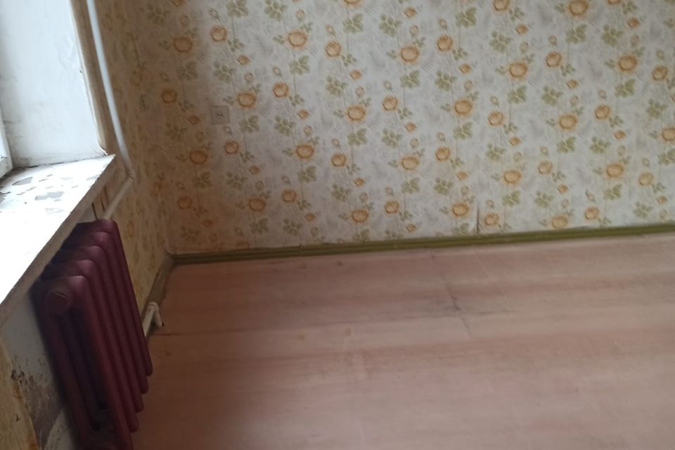 Продаётся комната в 1-комн. квартире, 14.9 м²