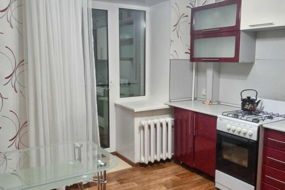 Продаётся 1-комнатная квартира, 37.3 м²