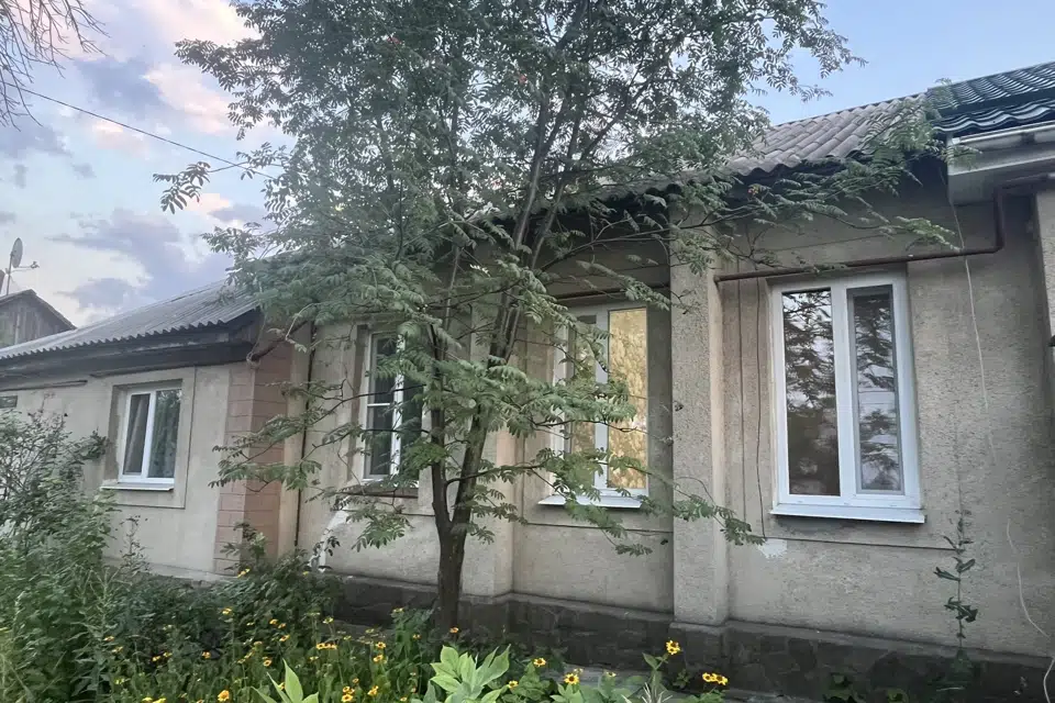 Продаётся часть дома