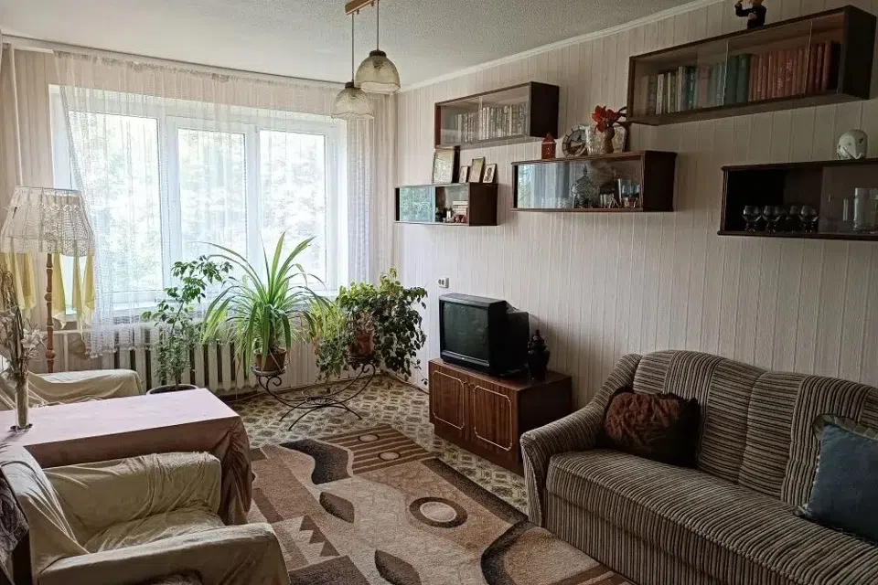 Продаётся 2-комнатная квартира, 56.4 м²