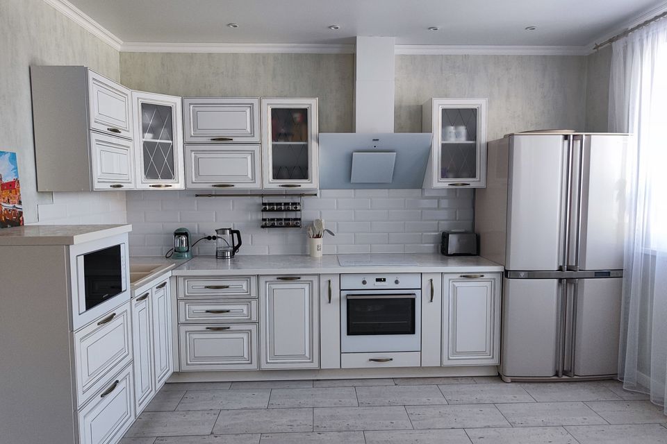 Продаётся 3-комнатная квартира, 93.8 м²