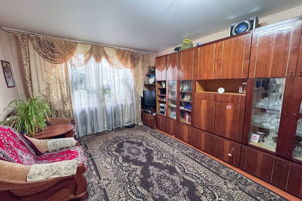Продаётся 3-комнатная квартира, 63.4 м²