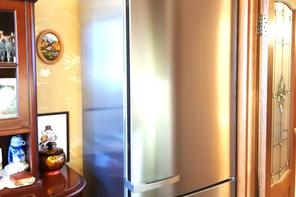 Продаётся 3-комнатная квартира, 76.2 м²