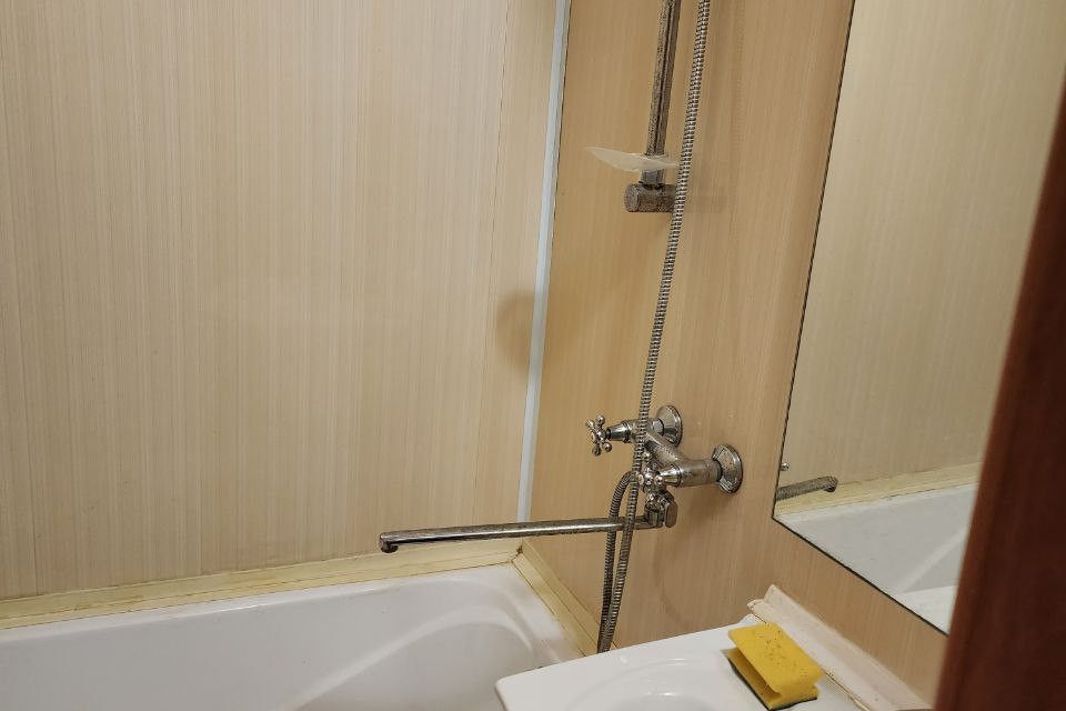 Продаётся 3-комнатная квартира, 63.9 м²