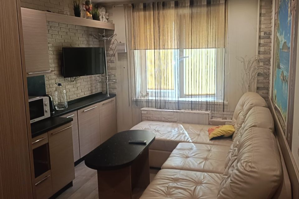 Продаётся 1-комнатная квартира, 46 м²