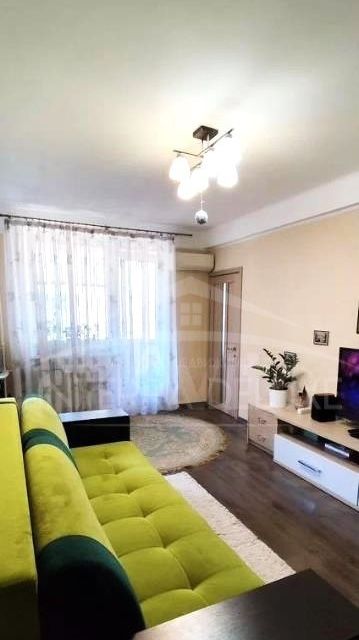 Продаётся 1-комнатная квартира, 44.1 м²