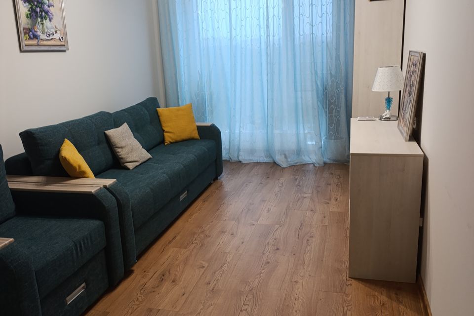 Продаётся 1-комнатная квартира, 38 м²