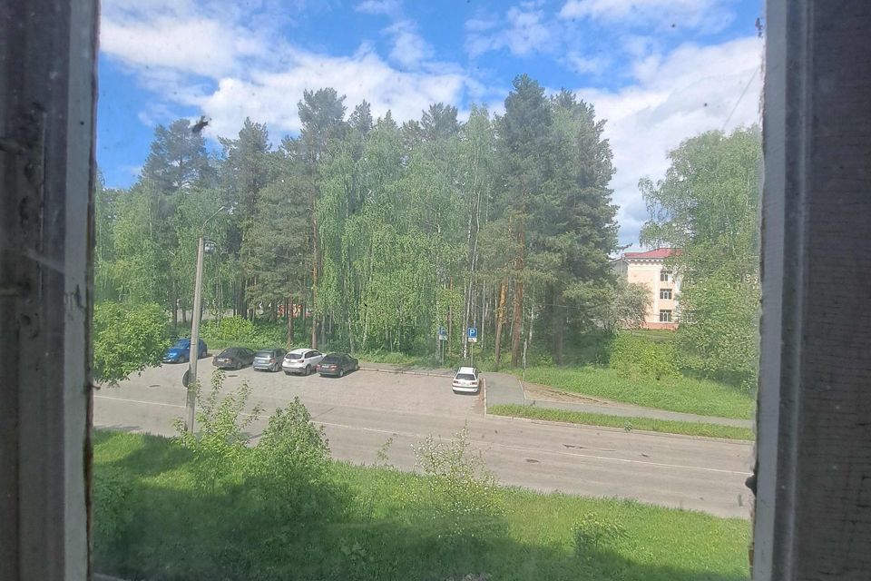 Продаётся 3-комнатная квартира, 63 м²
