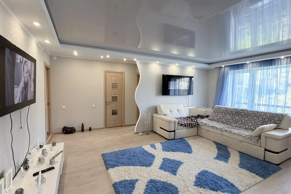 Продаётся 3-комнатная квартира, 61 м²