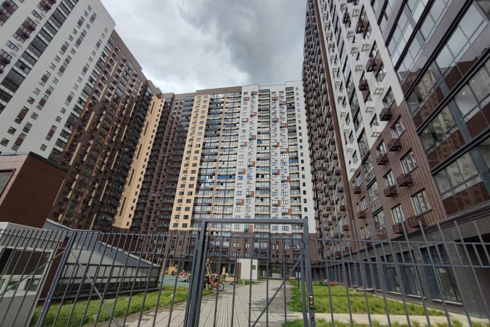 Продаётся 2-комнатная квартира, 56.3 м²