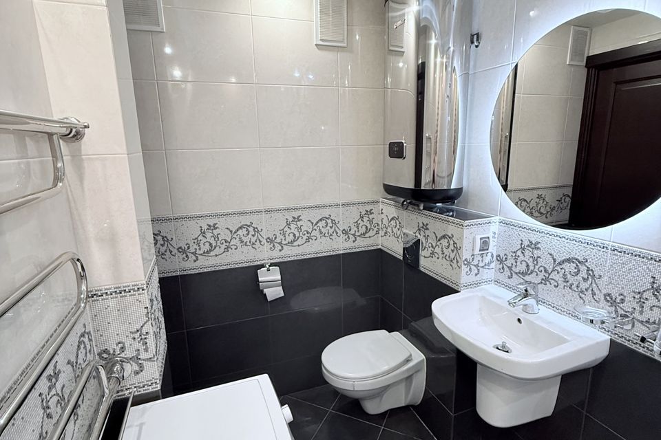 Продаётся 1-комнатная квартира, 43 м²