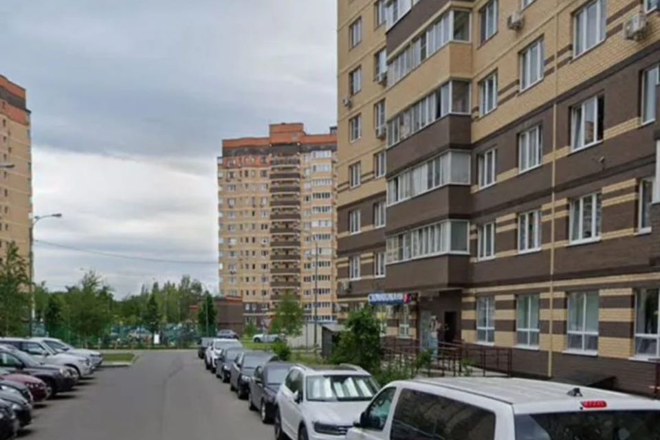 Продаётся комната в 3-комн. квартире, 11 м²