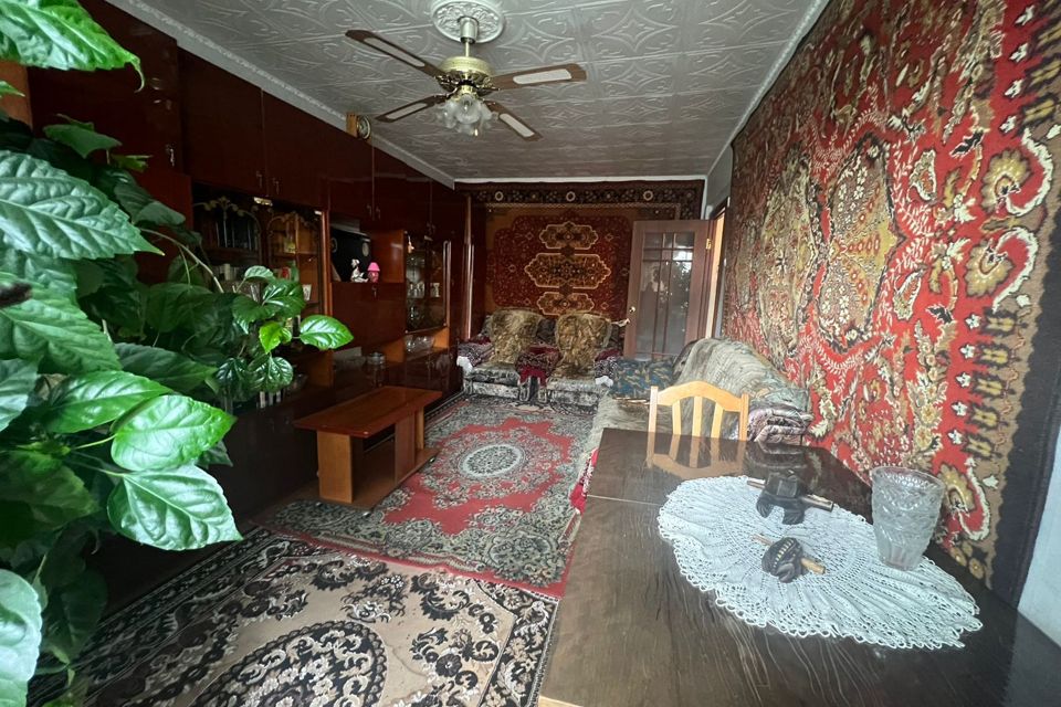 Продаётся 3-комнатная квартира, 64.4 м²