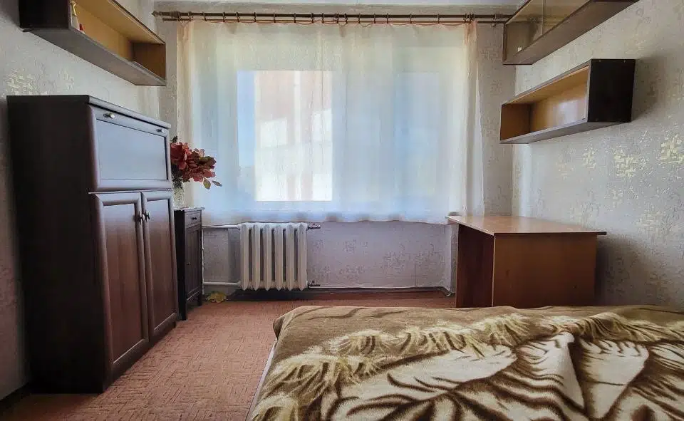 Продаётся 4-комнатная квартира, 70 м²