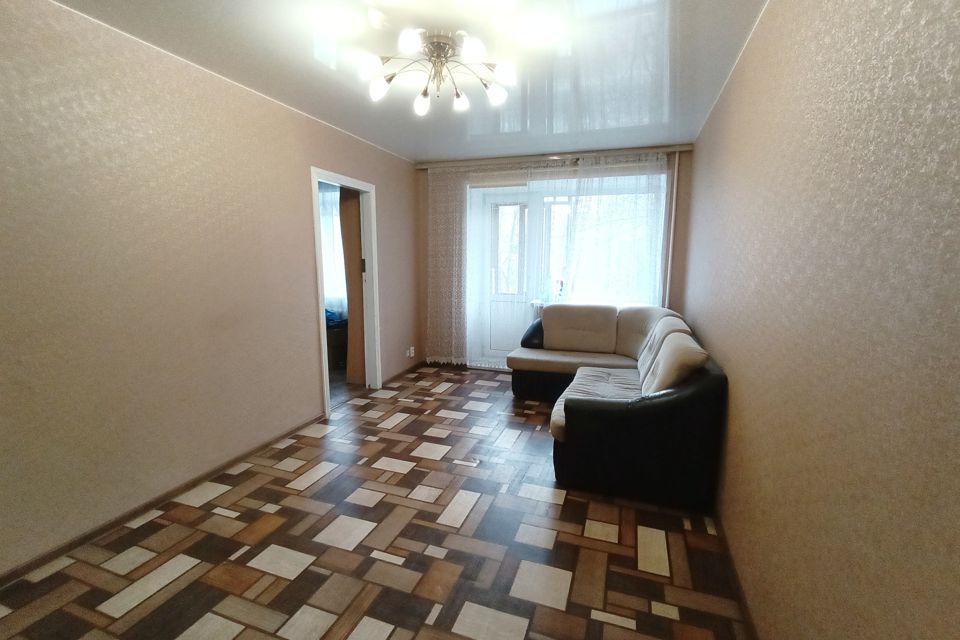 Продаётся 3-комнатная квартира, 56 м²