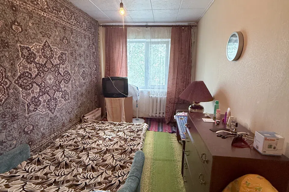 Продаётся 3-комнатная квартира, 58.5 м²