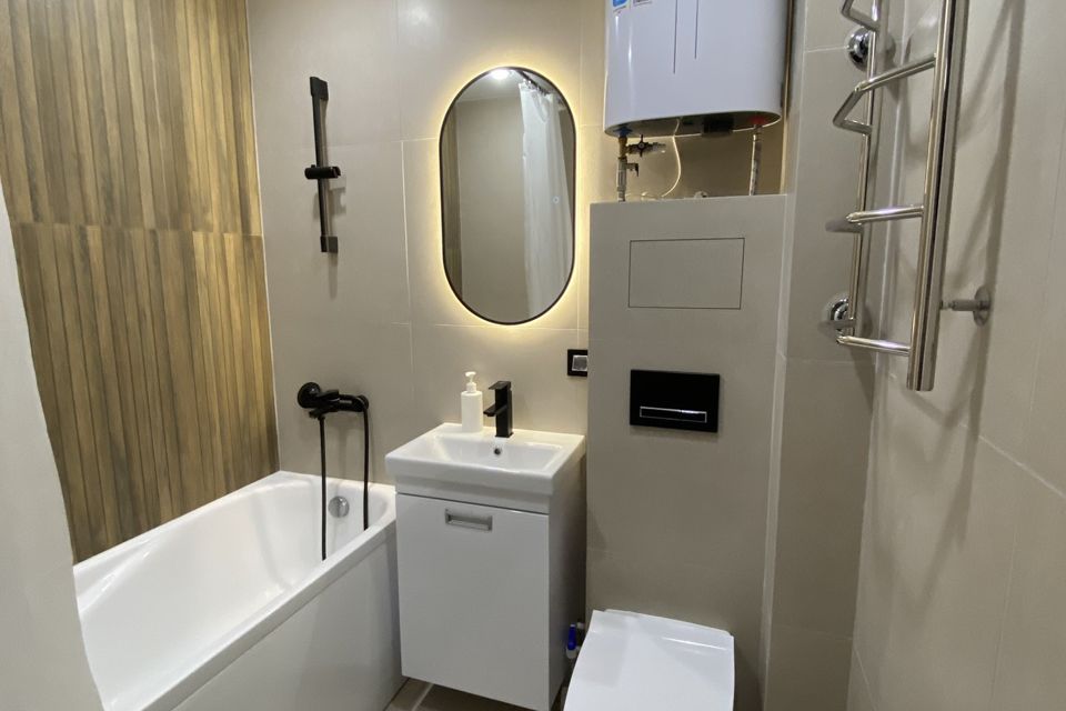 Продаётся 1-комнатная квартира, 42.3 м²