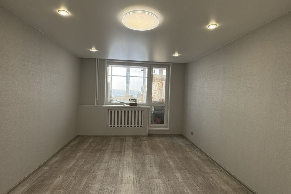 Продаётся 1-комнатная квартира, 43 м²