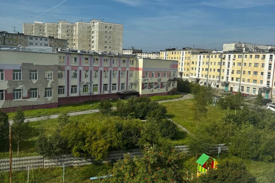 Продаётся 2-комнатная квартира, 43.8 м²