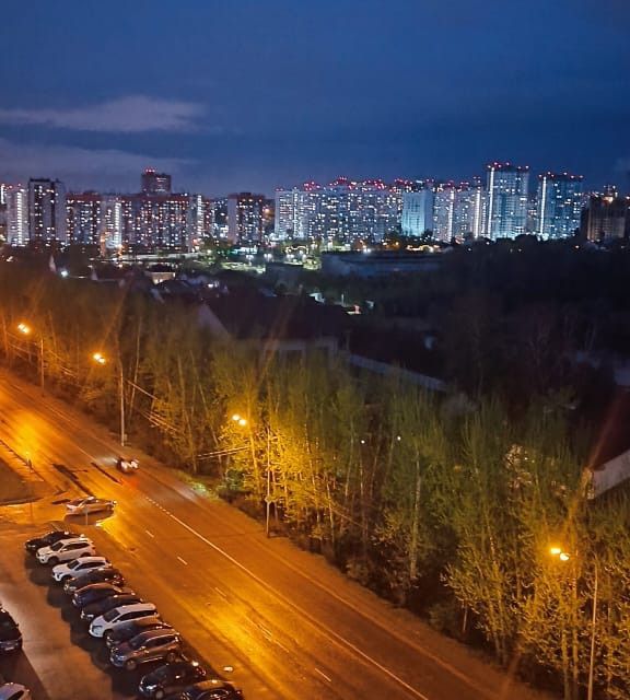 Продаётся 2-комнатная квартира, 55.7 м²