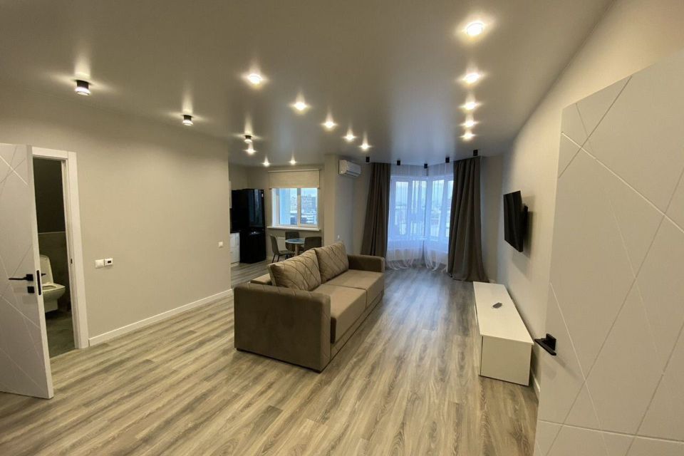 Сдаётся 2-комнатная квартира, 70 м²