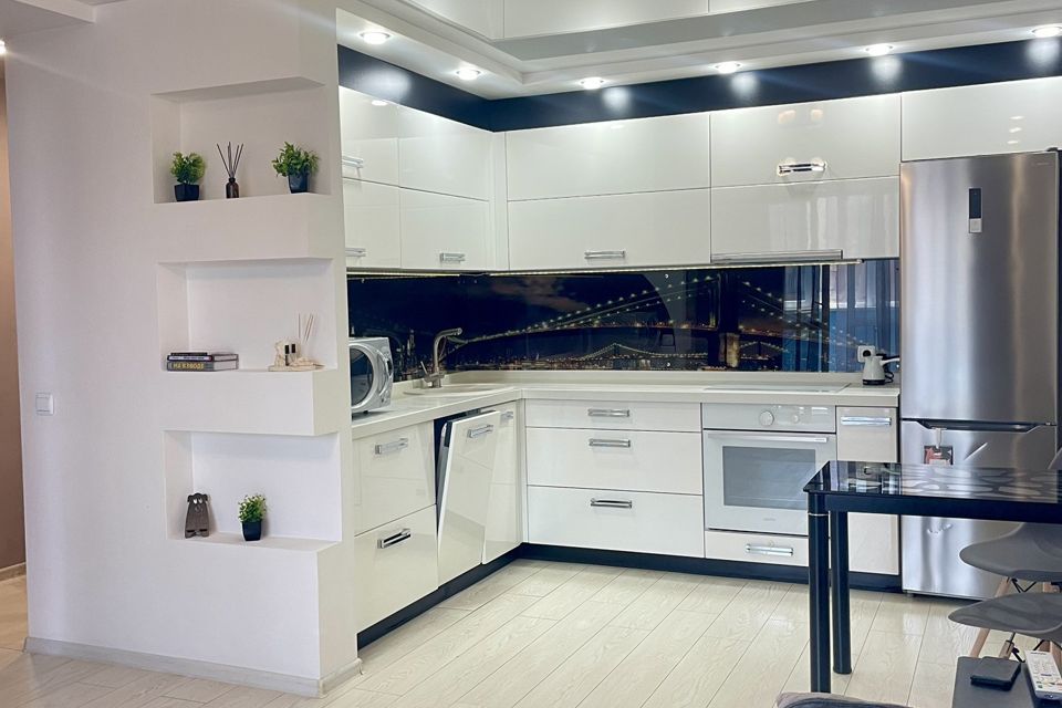 Сдаётся 2-комнатная квартира, 55 м²