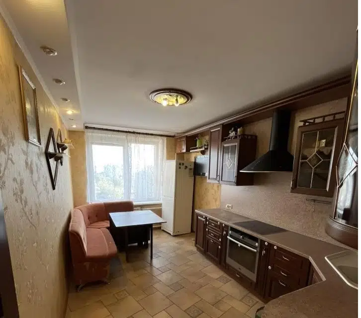Продаётся 3-комнатная квартира, 81 м²
