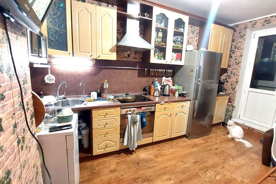 Продаётся 2-комнатная квартира, 59.7 м²