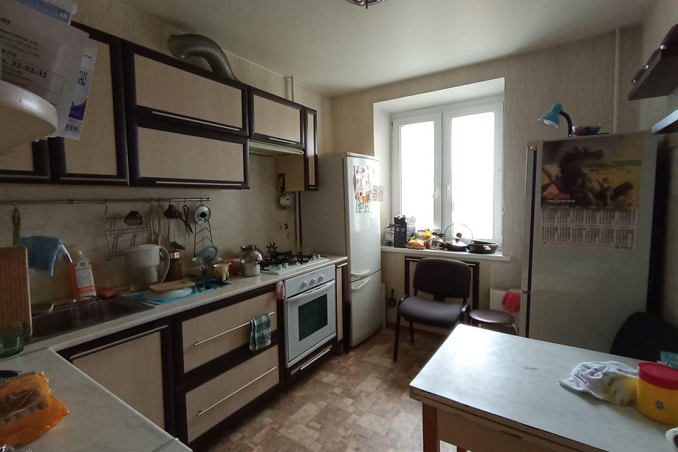 Продаётся 4-комнатная квартира, 75 м²