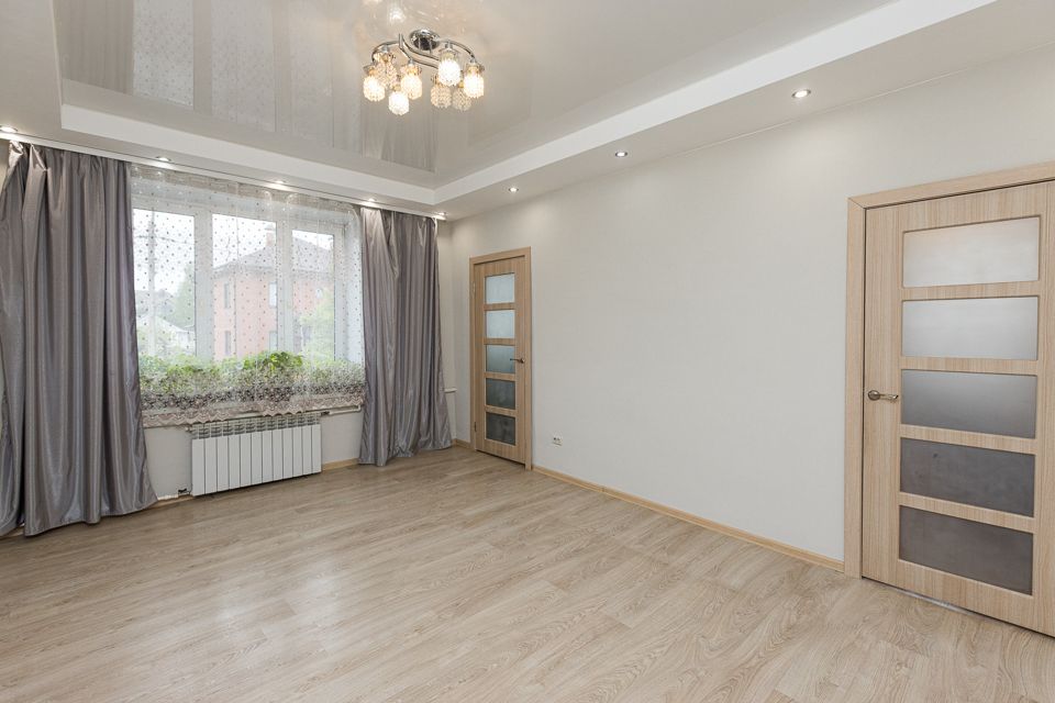 Продаётся 3-комнатная квартира, 42.5 м²