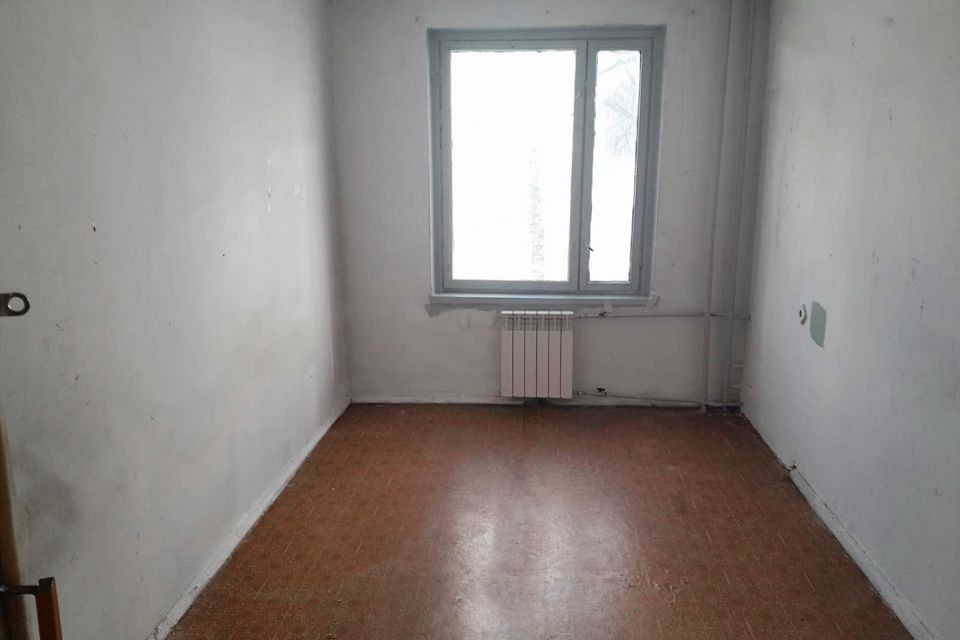 Продаётся 3-комнатная квартира, 60.5 м²