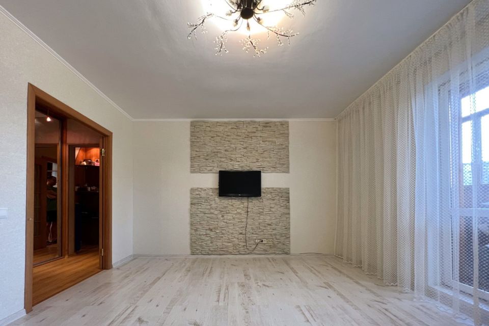 Продаётся 3-комнатная квартира, 74.8 м²