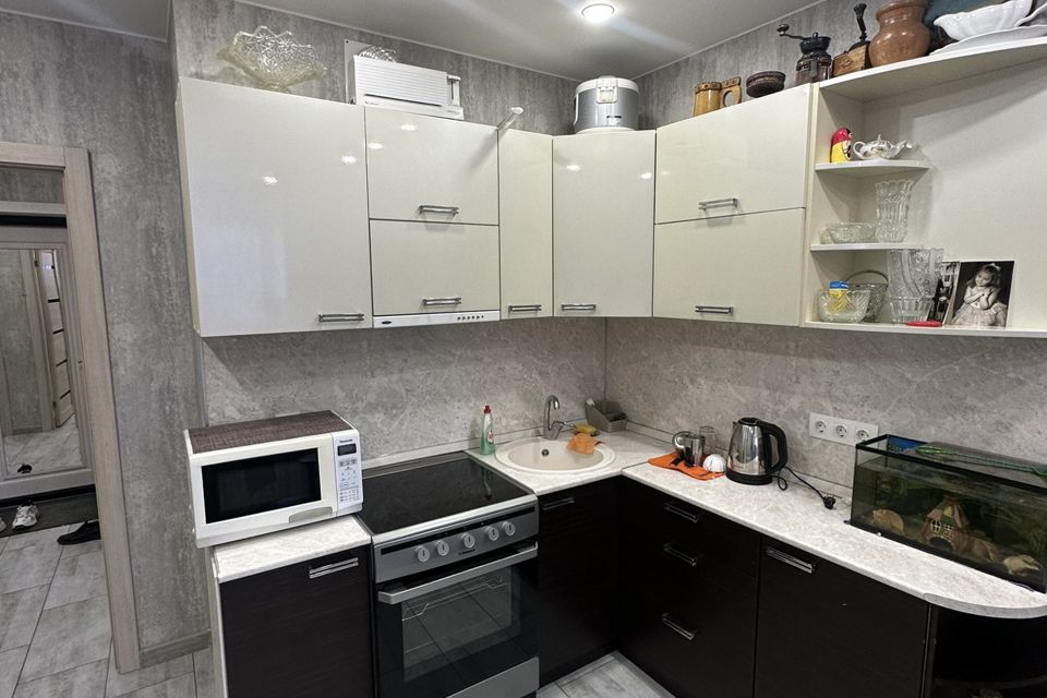 Продаётся 1-комнатная квартира, 43 м²