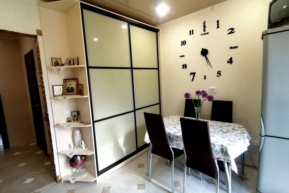 Продаётся 2-комнатная квартира, 55 м²