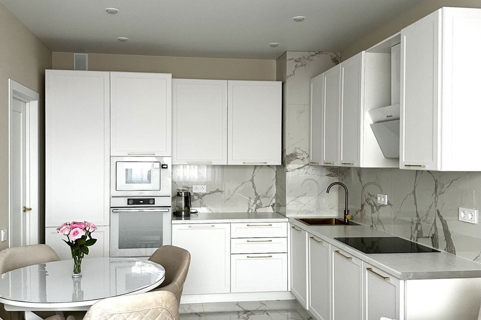 Продаётся 2-комнатная квартира, 55 м²