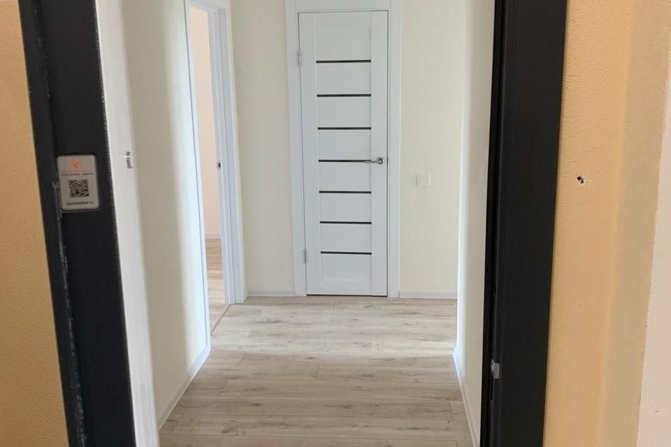 Продаётся 1-комнатная квартира, 52.8 м²